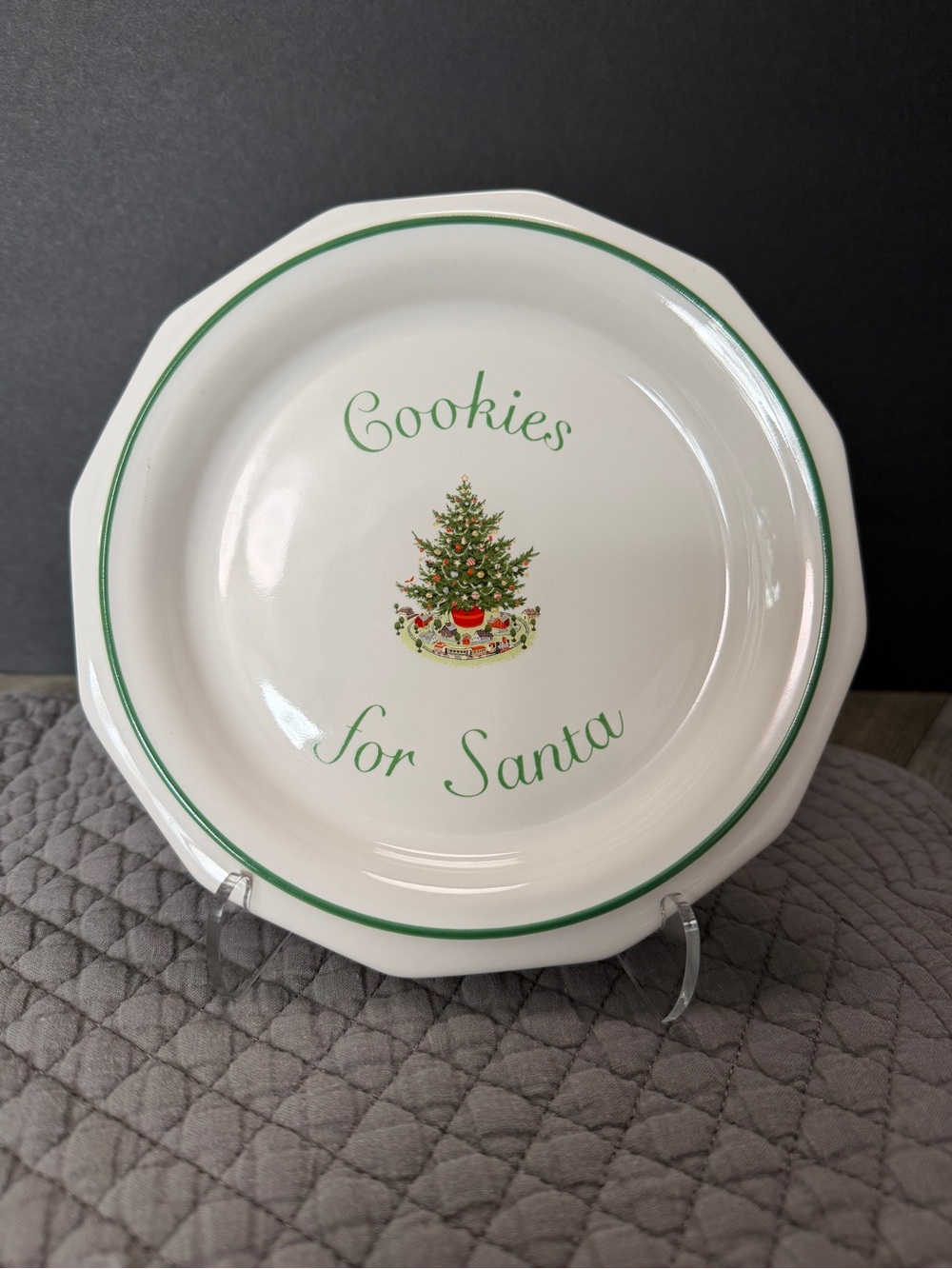 Pfaltzgraff “Cookies for Santa” Plate with Subtle Green Rim
